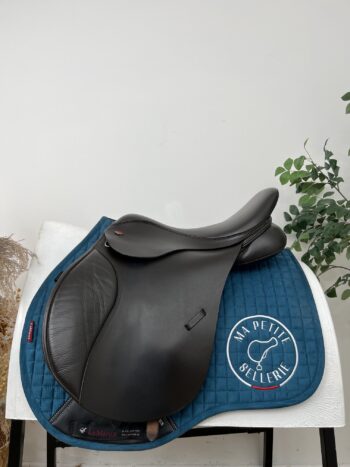 Kent and Masters Cob